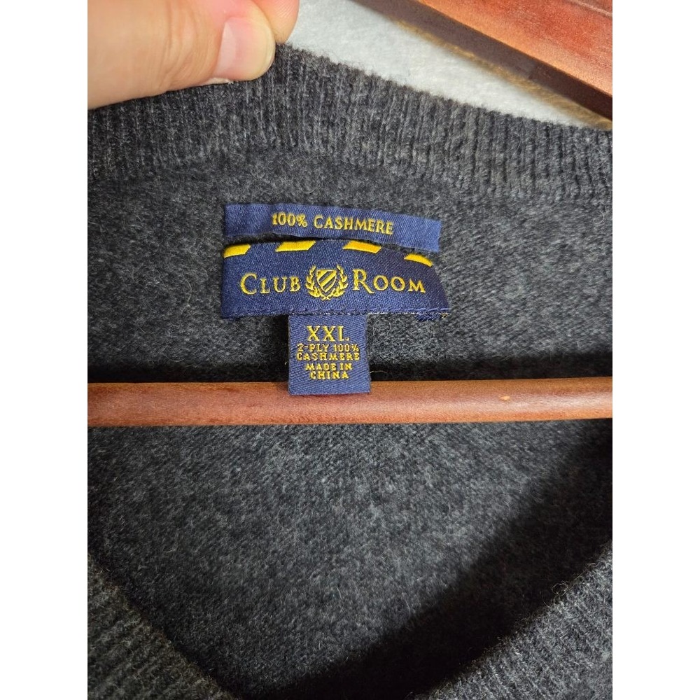 Club Room Mens XXL 100% Cashmere V-Neck Sweater Charcoal Preppy Old Money - Picture 2 of 8